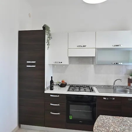 Izzhome 3*