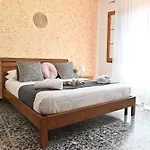 Izzhome Pula