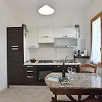 Izzhome プーラ